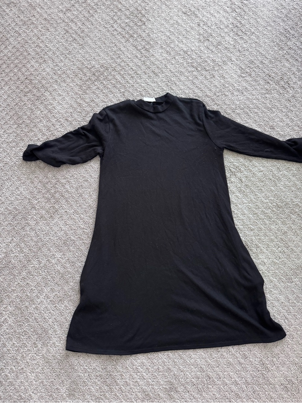 Fantastic Fawn Black Long-Sleeve Knit Dress